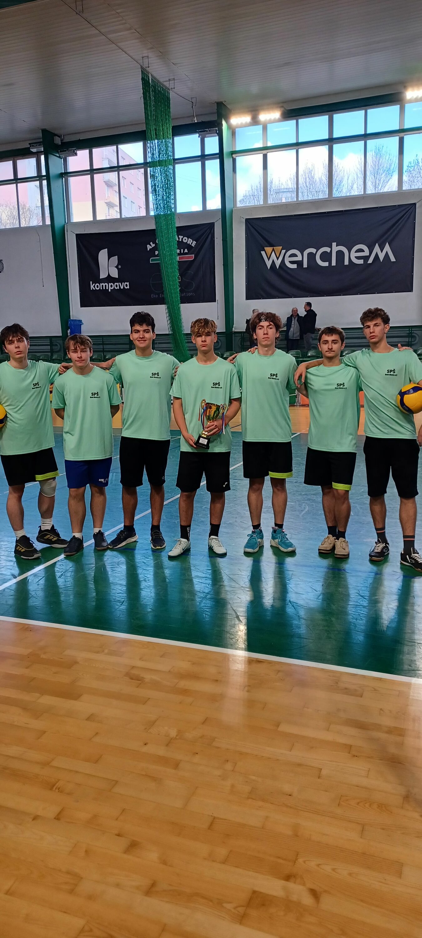 2. miesto v okresnom kole vo volejbale